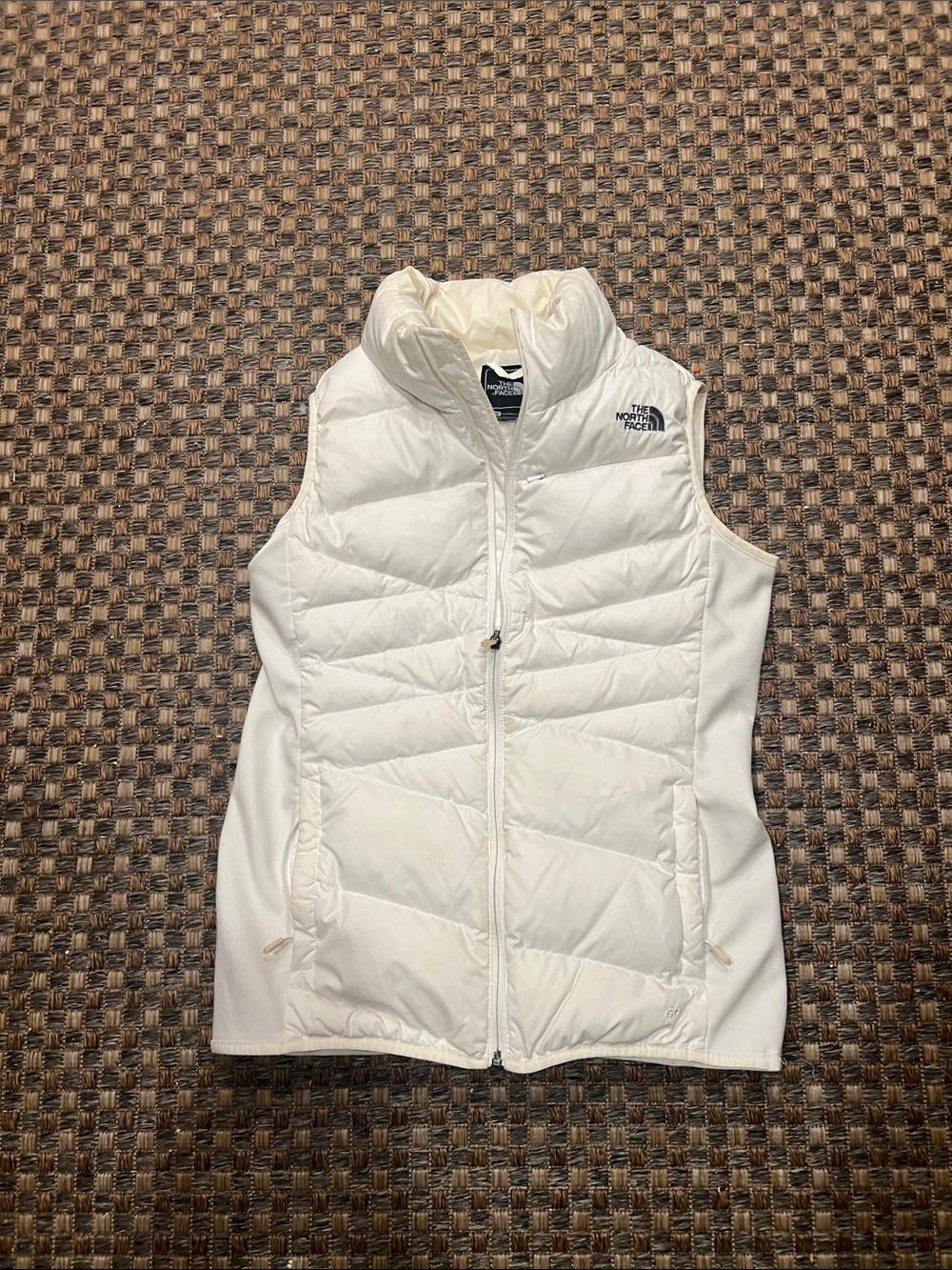 The North Face White Quilted women’s large ' Puffer Vest